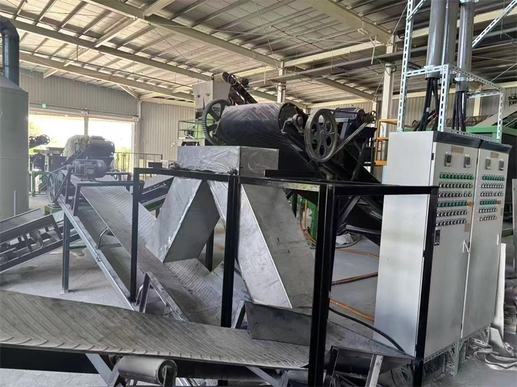  ��a(ch��n)2�f���ЙC(j��)���w�����a(ch��n)�����b�F(xi��n)��