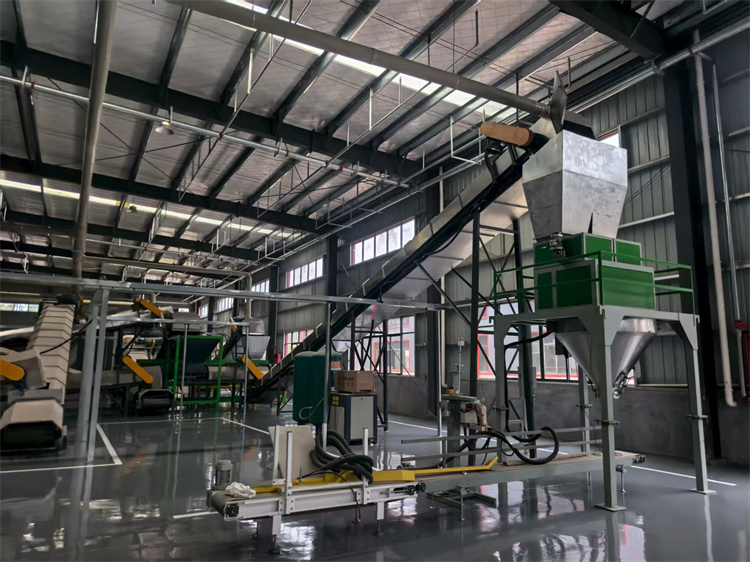 ��a(ch��n)2�f���ЙC���w�����a(ch��n)�����b�F(xi��n)��